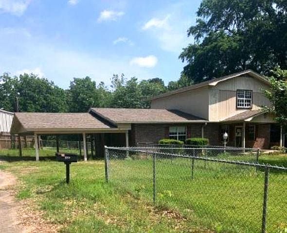 1st image of 106 Red Bud Dr