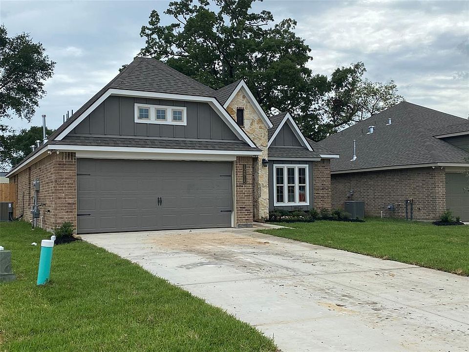 1st image of 12815 S Sunshine Park Dr