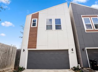 594 Janisch Rd, Houston, TX 77018