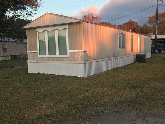 2nd image of 2715 Frick Rd