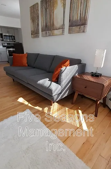 94 N Winooski Ave #2 — Photo 5