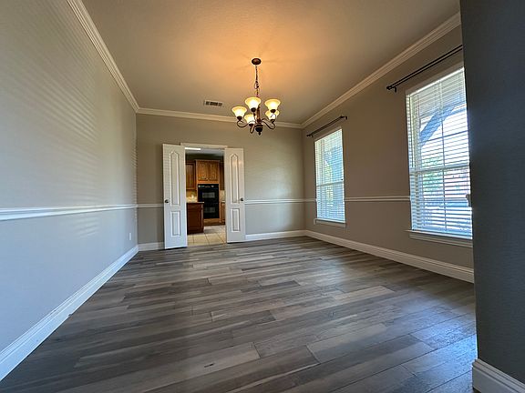 3rd image of 1616 Redcedar Dr