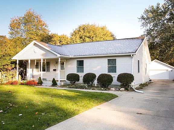 1315 parchmount-102