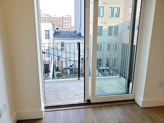 Rented by Signature Property Realty | media 21