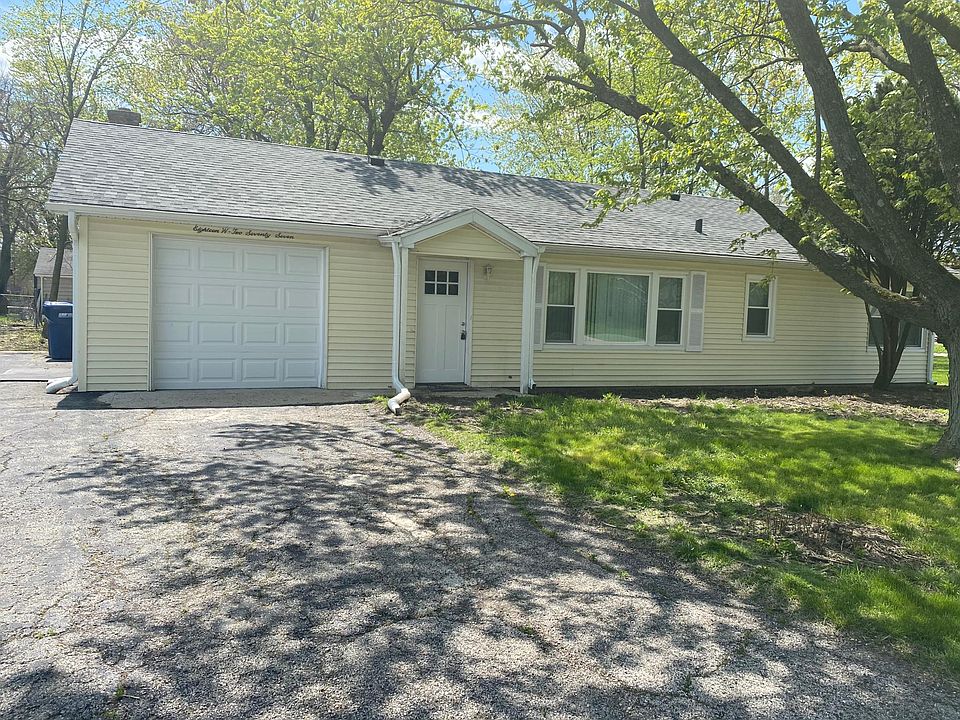 1st image of 18W277 Sidney Ave