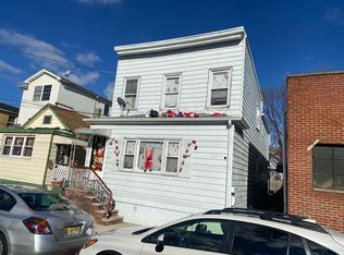 91 Cottage St, Bayonne, NJ 07002