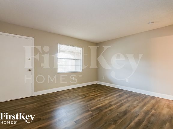 3rd image of 7030 Sidney Lanier Ct