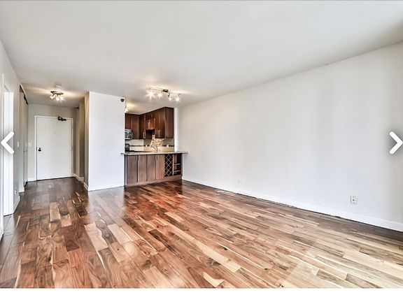 2nd image of 1212 N Lasalle St #2305