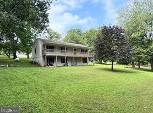 303 Valley View Rd, Delta, PA 17314