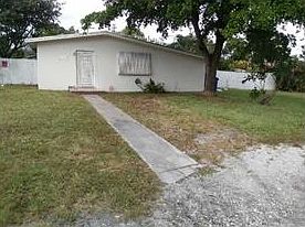 1st image of 1225 SW 28th Way