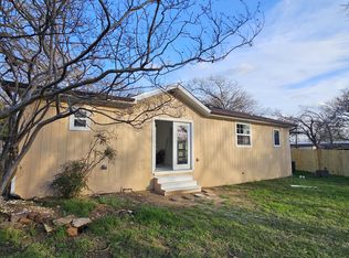 445 Two Pines Ln, Little Elm, TX 75068