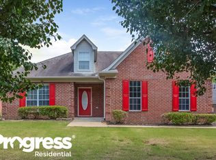 691 Timber Ln E, Hernando, MS 38632