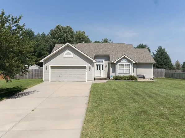4516 N 122nd Ter, Kansas City, KS 66109