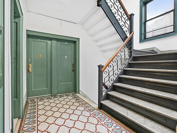 5th image of 145 W 12th St #64