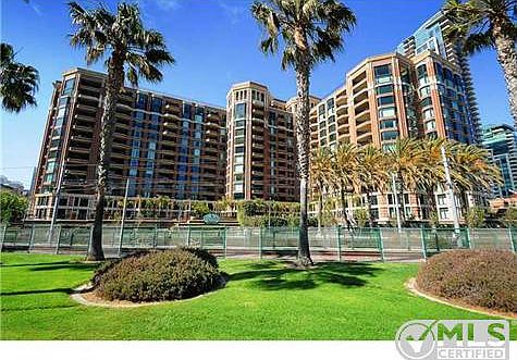 2nd image of 500 W Harbor Dr Unit 1006