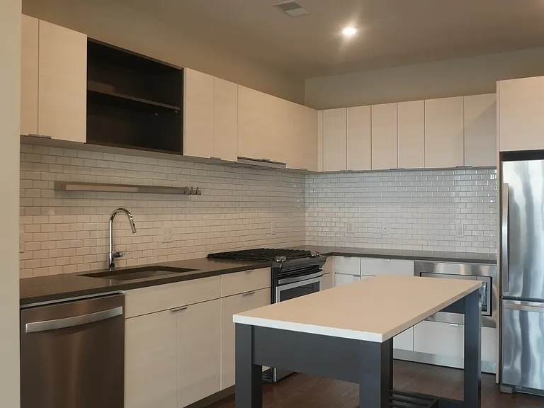510 Diamondback Dr #563 — Photo 33
