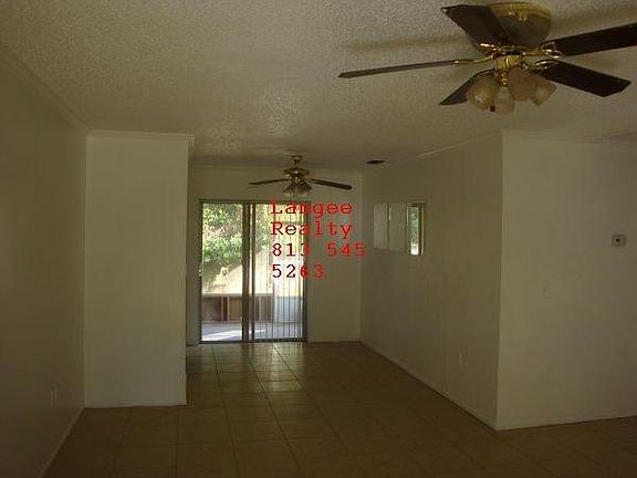 2nd image of 6205 Doe Cir E