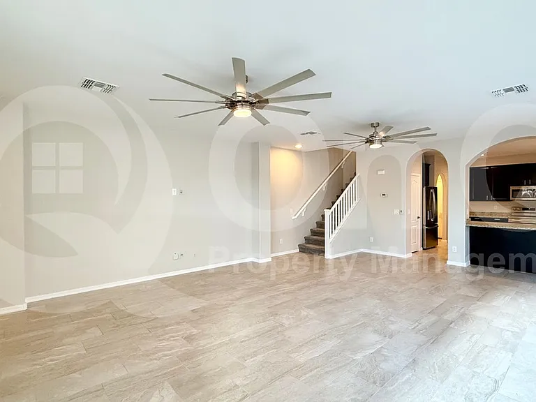 3747 E Hans Dr — Photo 5