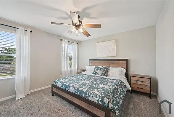 3 bed, 1500 sqft, $2,450 — Photo 3