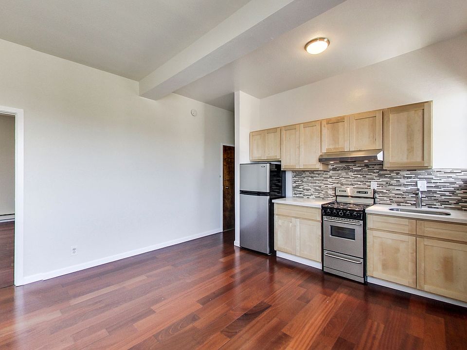1st image of 2228 Union St APT 210