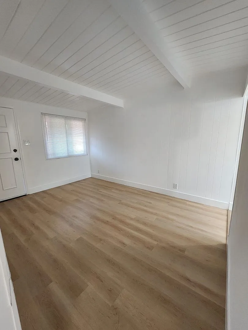 1 bed, 1.0 bath, $1,629 — Photo 4