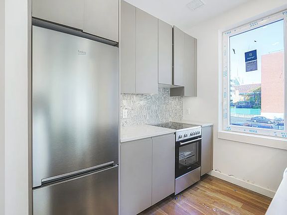 2nd image of 138-25 Barclay Ave #611