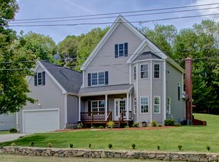 36 Framingham Rd, Southborough, MA 01772