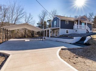 1408 Peltier Rd, Knoxville, TN 37912