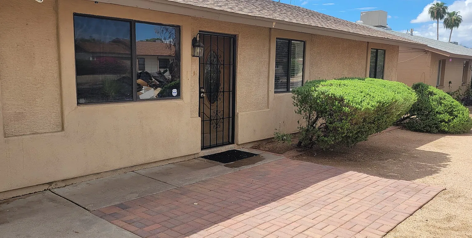 3 bed, 1399 sqft, $3,000 — Photo 2