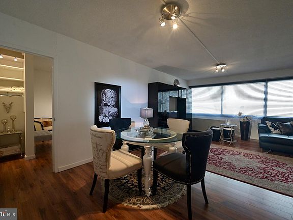 5th image of 4515 Willard Ave #614