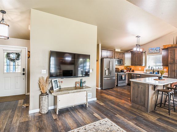 4th image of 2148 Ruddy Duck Dr