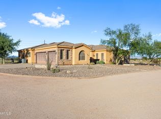 1602 E LOBO Street, San Tan Valley, AZ 85140