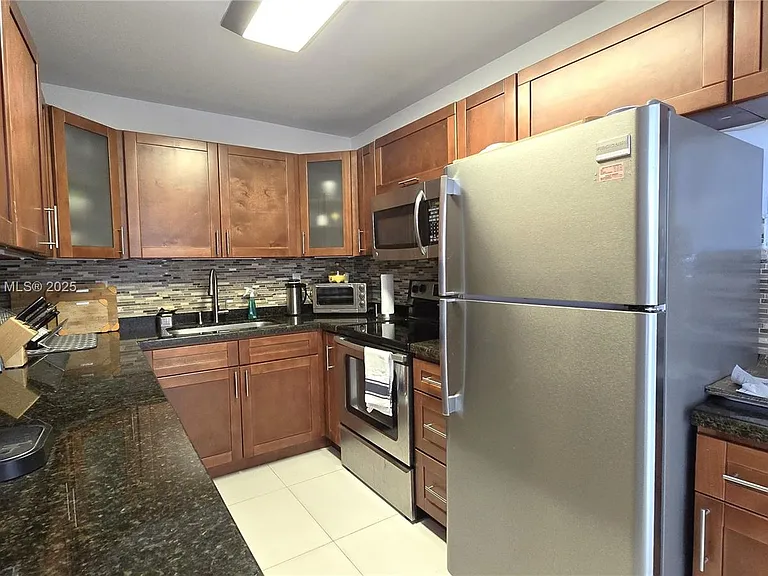 3731 N Country Club Dr #1825 — Photo 8