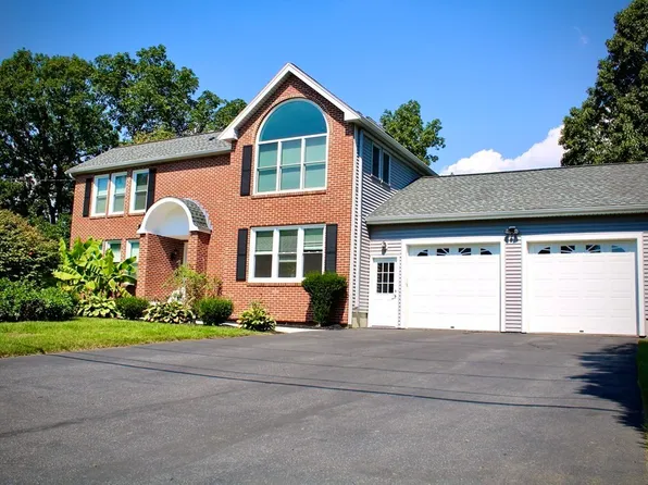 3 Coldbrook Rd, Millbury, MA 01527