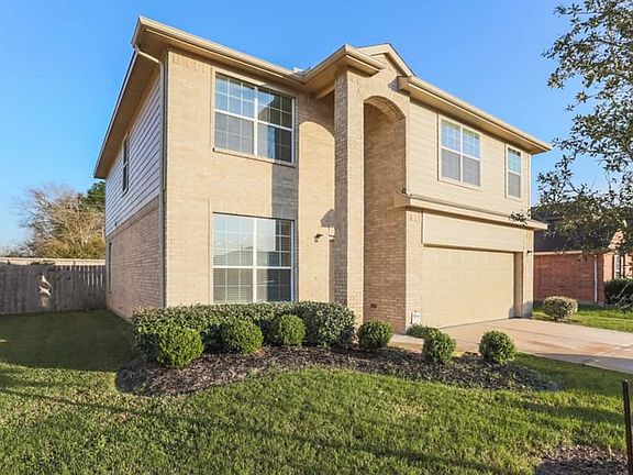 3rd image of 4023 Hawthorn Glen Ct