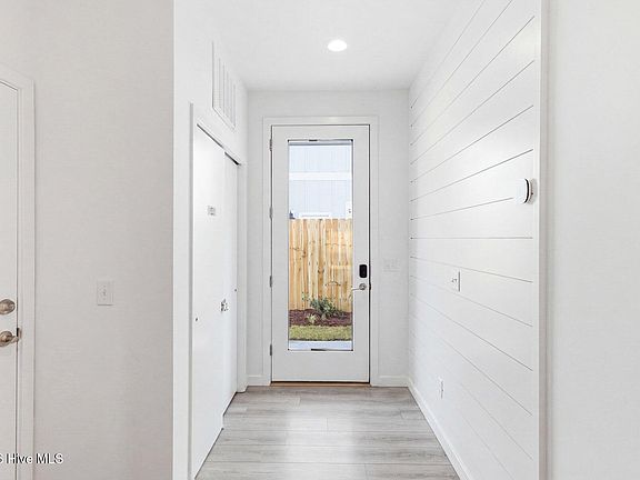 5th image of 505 Greenville Avenue #2