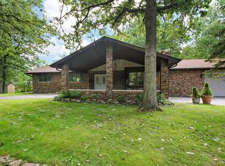 24108 S Plum Valley Dr, Crete, IL 60417