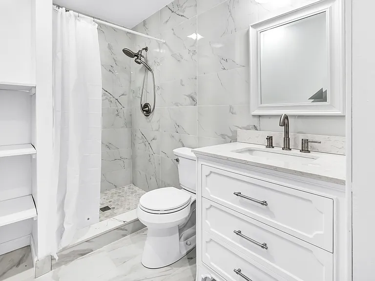 1620 N Peters Ln — Photo 15