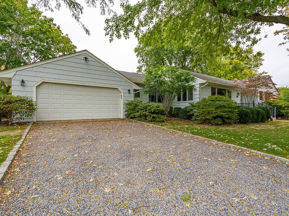 1st image of 12 Dickerson Dr