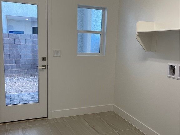3rd image of 2868 Orange Ky Unit 1