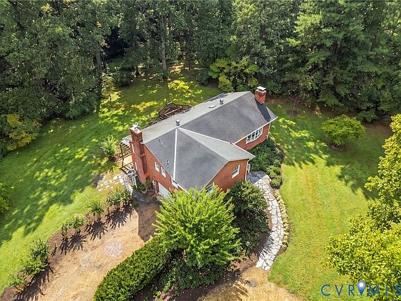 2nd image of 4505 Crown Hill Rd