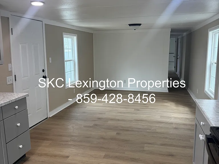 124 Blueberry Ln — Photo 3