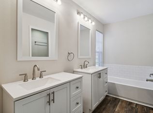 6916 Lake Place Ct #6916, Tampa, FL 33634