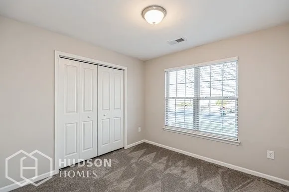 6832 Ayrshire Glen Pl — Photo 9