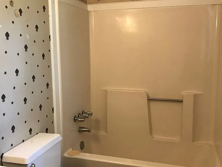 1945 Padgett Dr — Photo 15