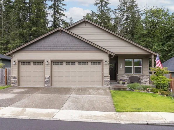 1560 NE Cascadia Ridge Dr, Estacada, OR 97023