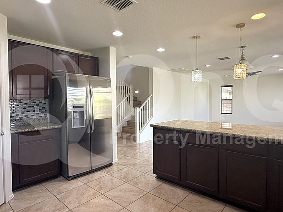 5th image of 2142 E Campo Bello Dr