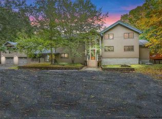 56 Lauren Ct, Woodstock, NY 12498