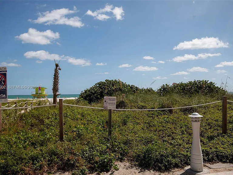 5757 Collins Ave #703 — Photo 29