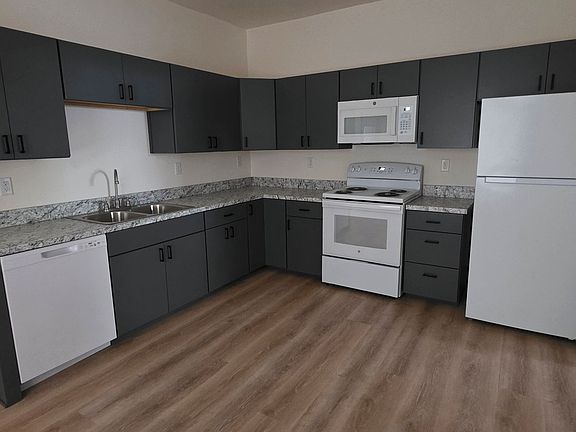 5th image of 523 W Hays St #1